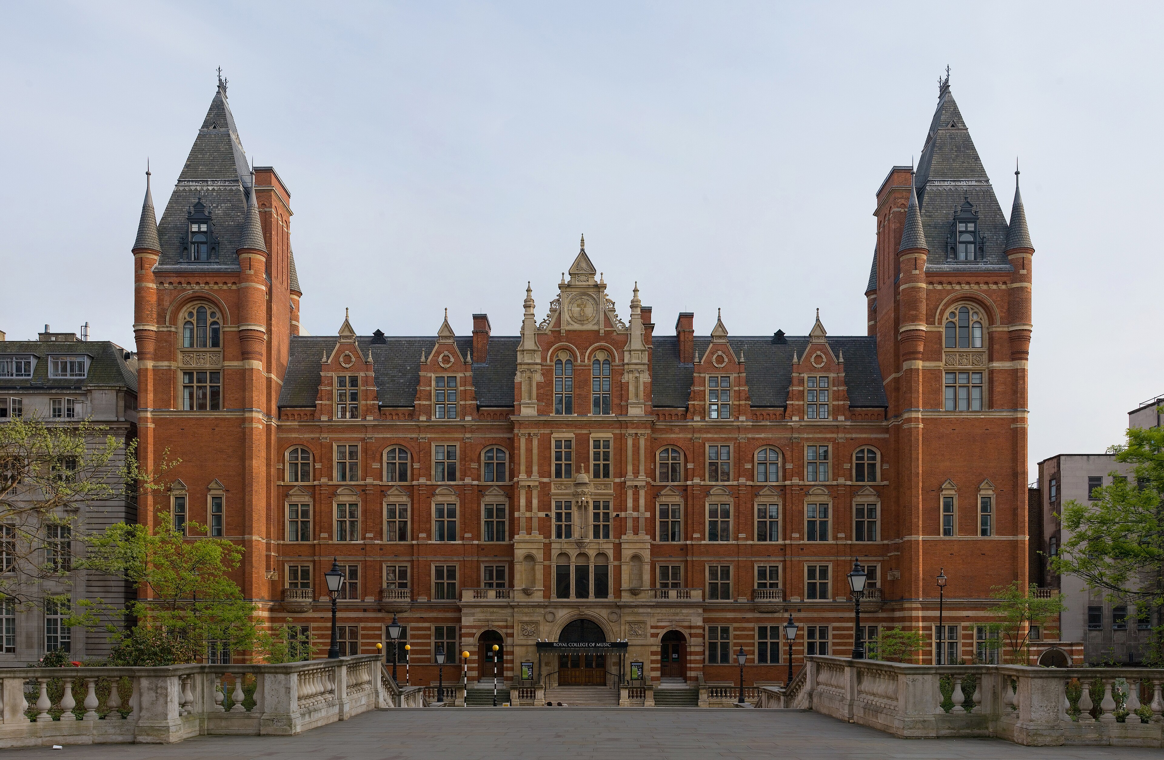 A 3×4 segment panoramic image of the Royal College of Music in London, England. Taken by myself with a Canon 5D and 70-200mm f/2.8L lens at 70mm.