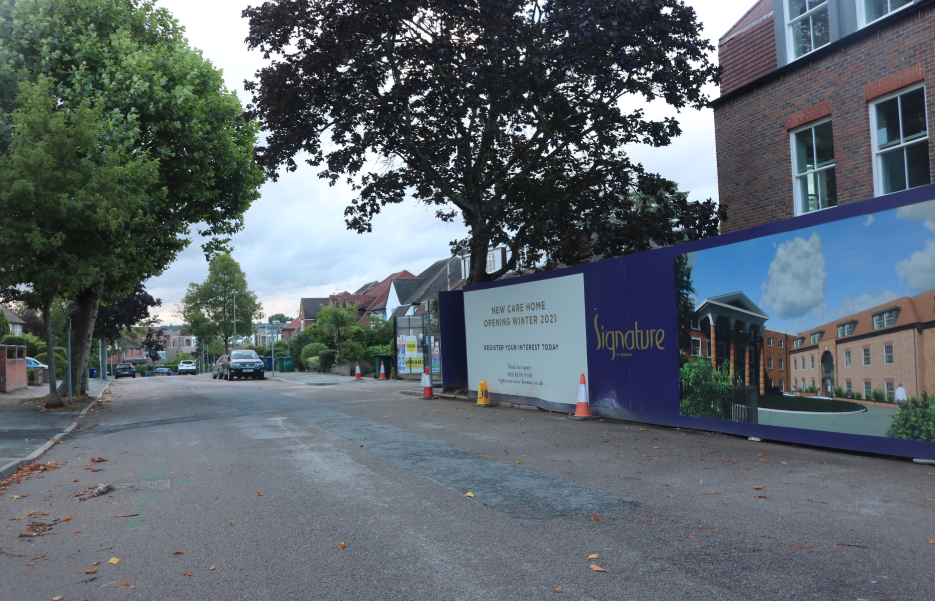 Ashley Lane, Hendon