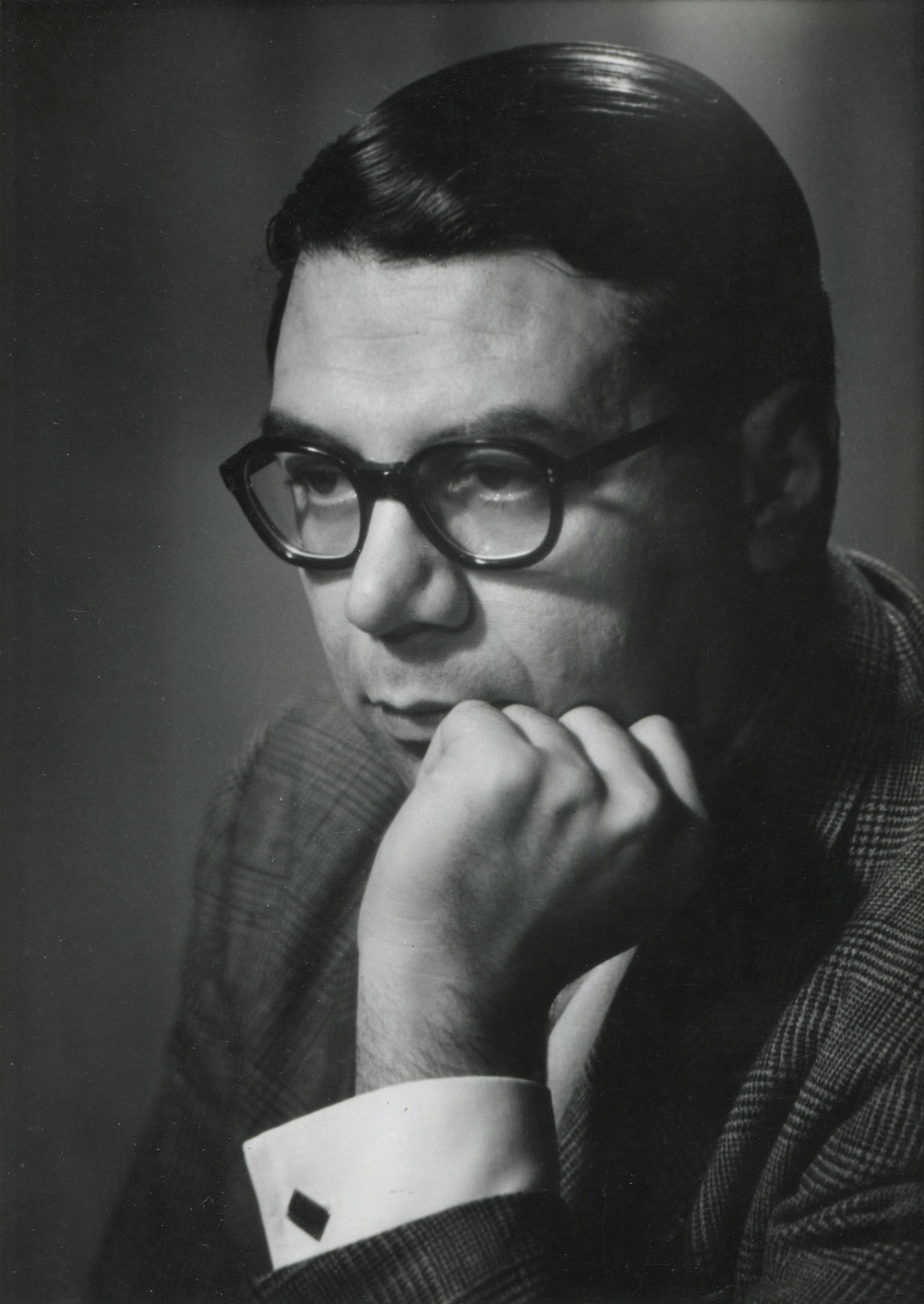 Portrait of Argentine composer Ariel Ramírez by Anatole Saderman, 1957.
