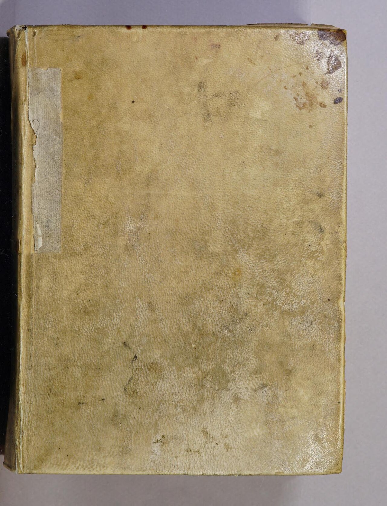 [4] leaves ; 21 cm (4to) 
 "Ad Avrelivm Prandinvm V. C." 
 Signatures: A⁴ (A4 blank) 
 Woodcut printer's device and ornament on title page; head piece; initial 
 Gift; 98-106-34  
 Subjects: Knights and knighthood -- Ita