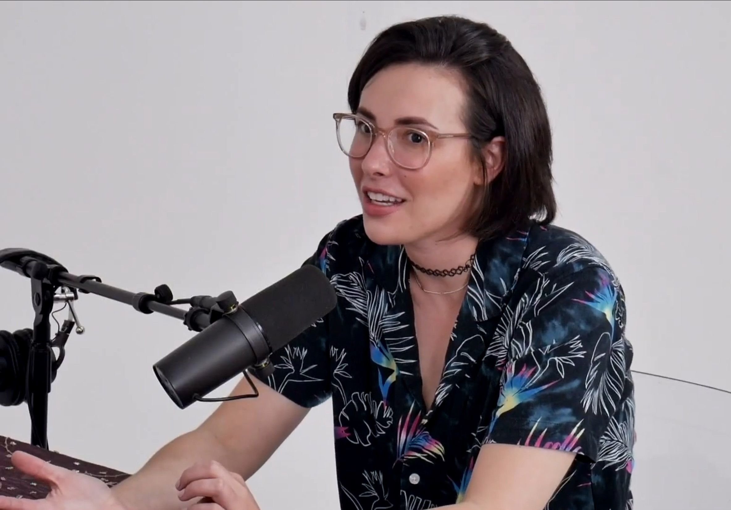 Casey Calvert on "Holly Randall Unfiltered", talking about directing and more.