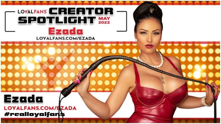 Ezada Sinn press photo
