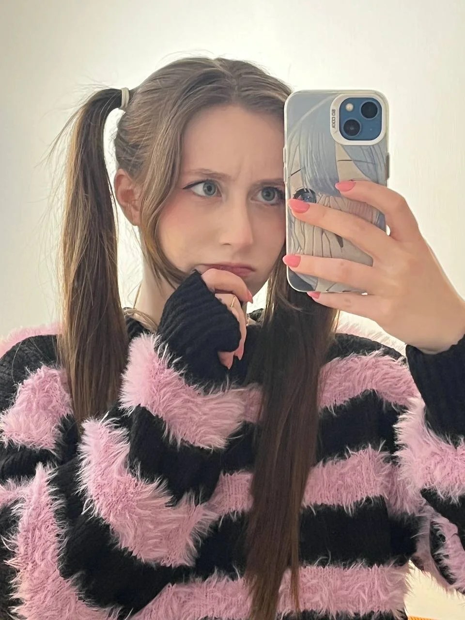 froggyanna, photograph published on her own streaming profile