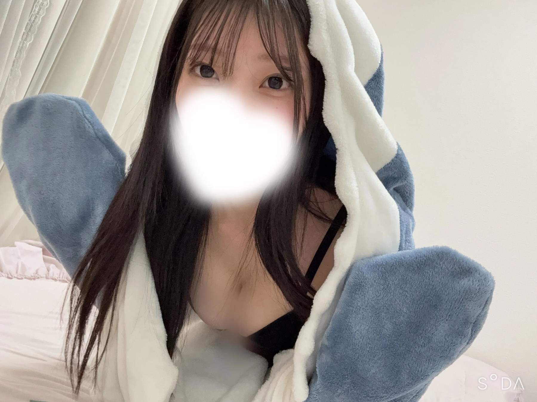 henntaikamennnnn, photograph published on her own streaming profile