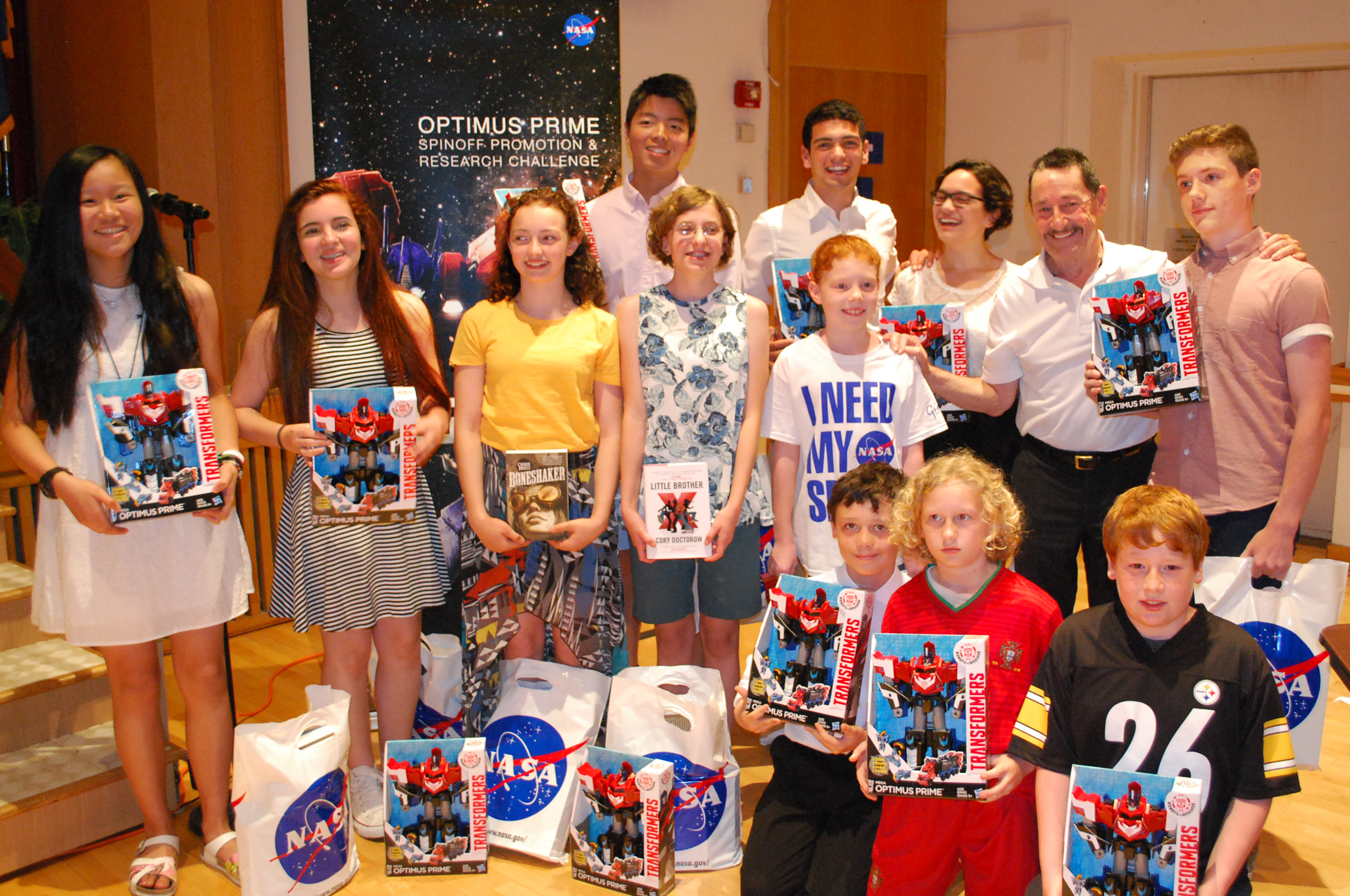 From June 28 through 30, 2016, the OPTIMUS PRIME Spinoff Promotion and Research Challenge (OPSPARC) gave the contest’s winning students the opportunity to explore NASA’s Goddard Space Flight Center in Greenbelt, Maryland
