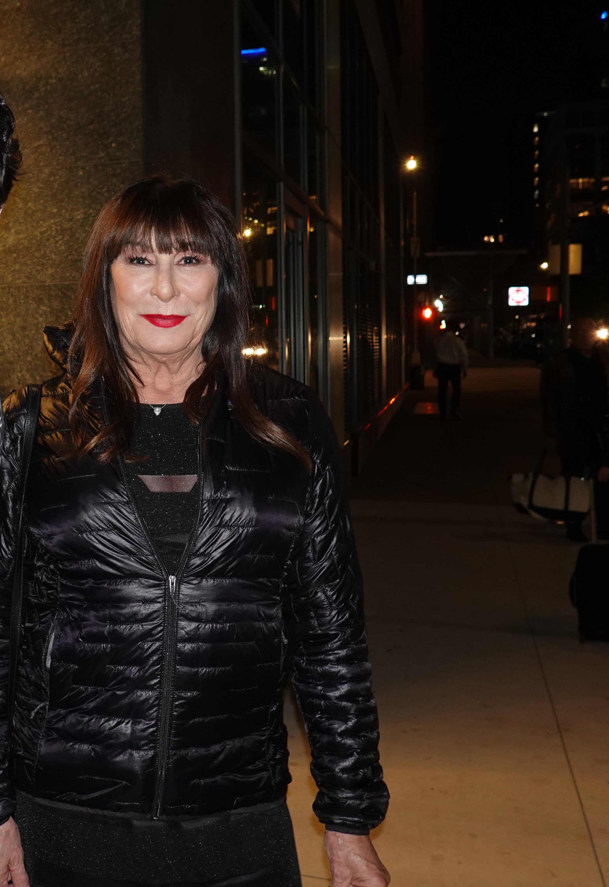 Star of The Addams Family movies, Prizzi's Honor, The Grifters, and The Witches. NYC May '19.