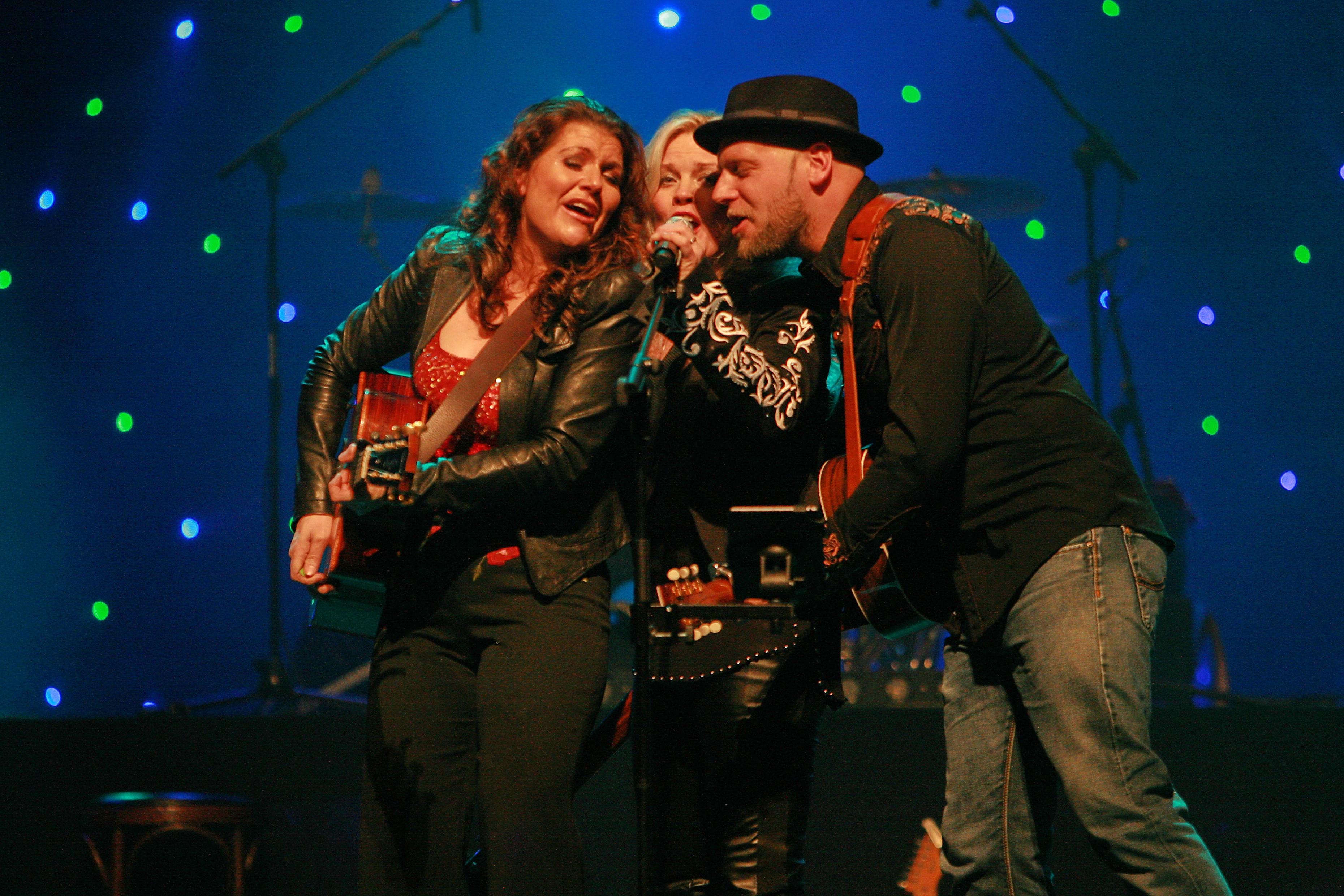 Lana Wolf at The American Country Legends, World Forum Theater, The Hague, 2015