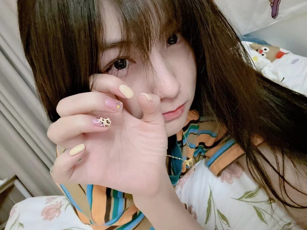 lh7, preview image from her own streaming profile