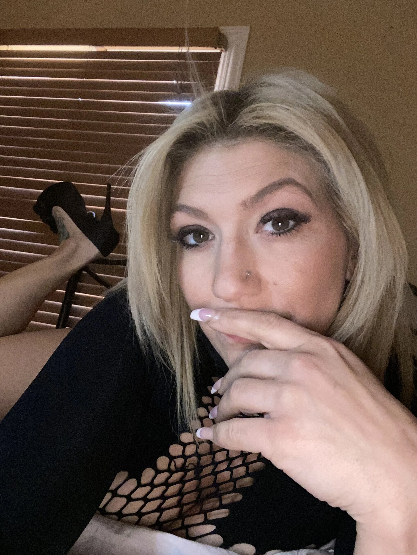 littlemisseeve, photograph published on her own streaming profile