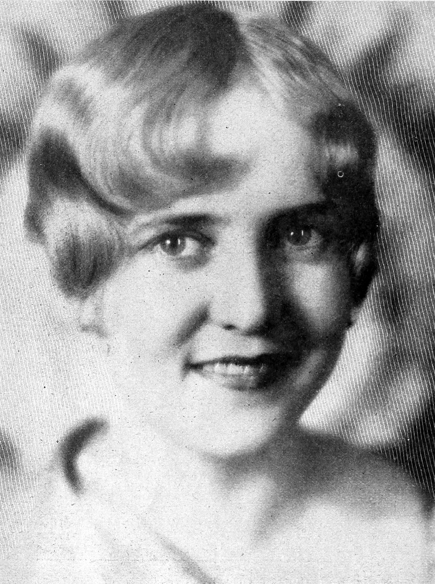 Original caption: Lorelei Lee is chosen at last! She's Ruth Taylor, former Mack Sennett girl, and now, laments Fanny, there's nothing more to argue about
