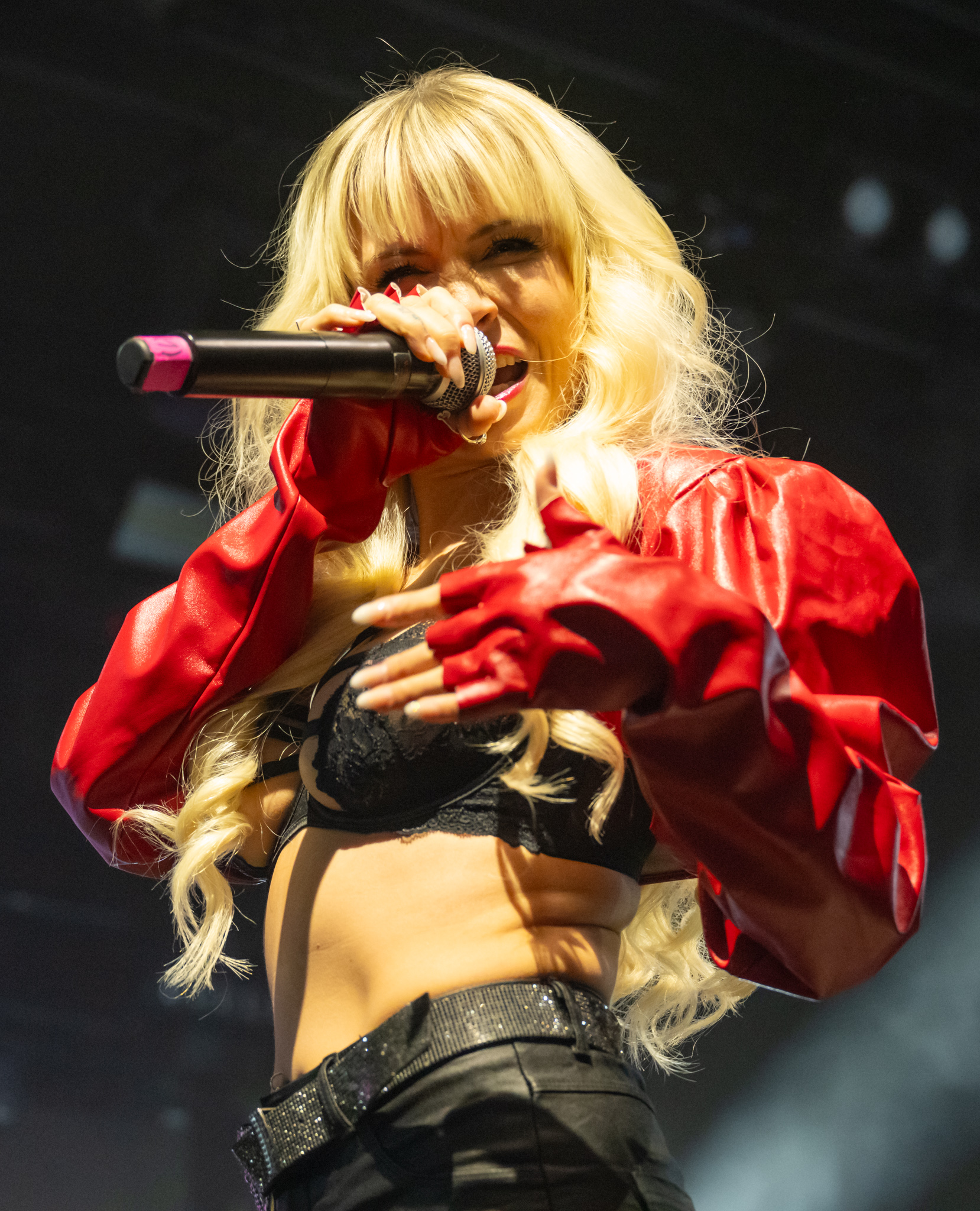 Livekonzert,Livemusik,Löwensaal,Mia Julia,Mia Julia Brückner,Schlechte Manieren Tour 2023