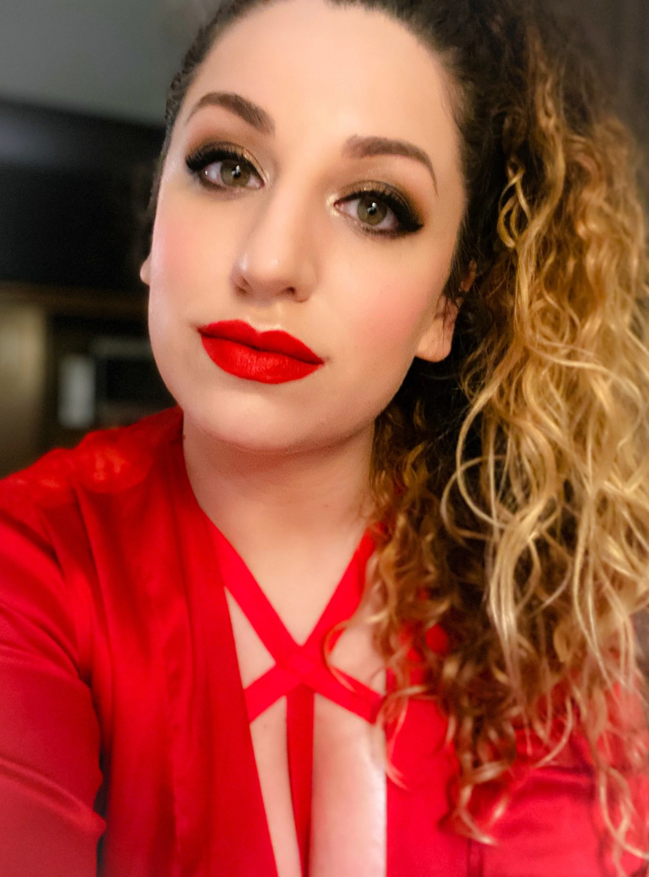 miamellycious, photograph published on her own streaming profile