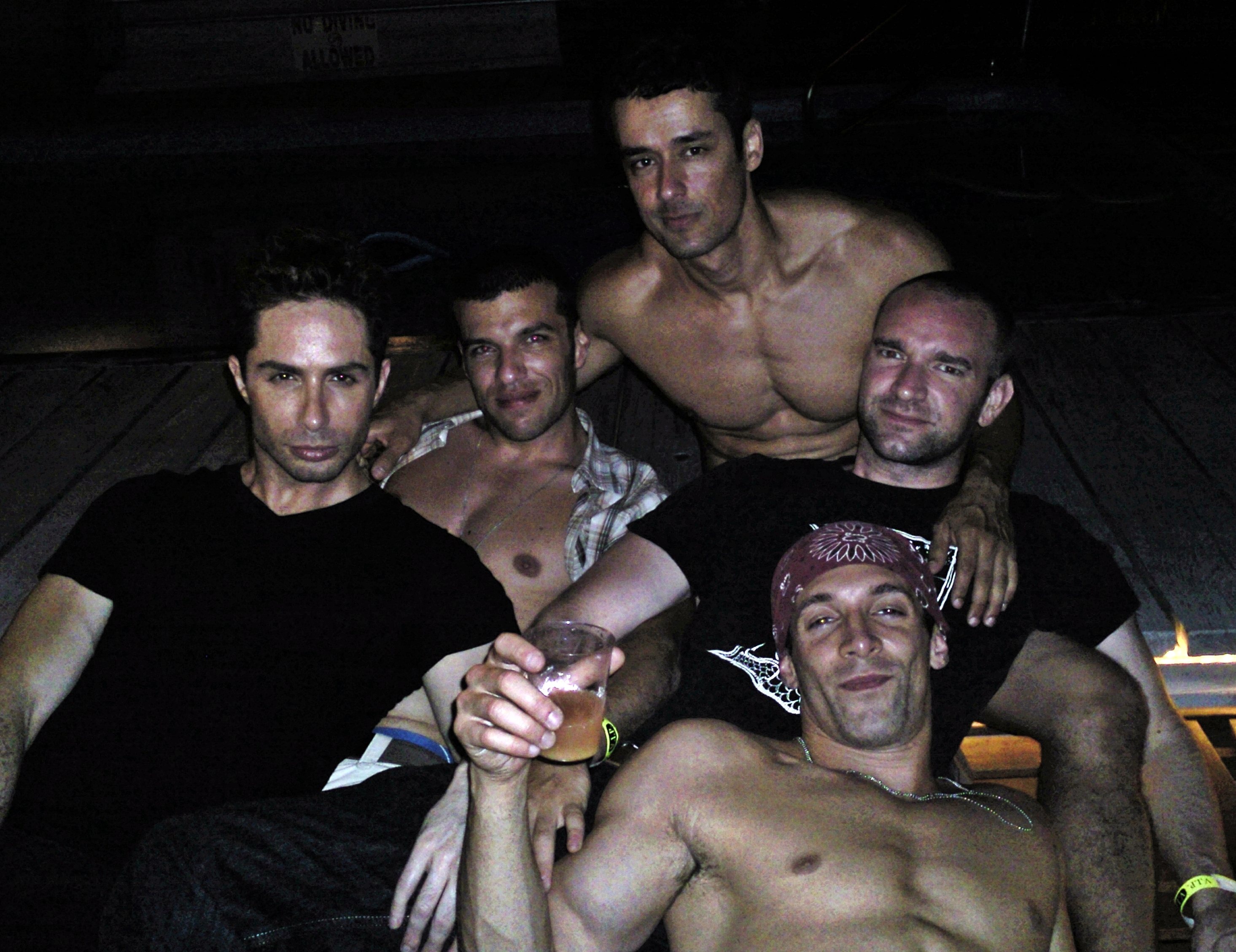 Michael Lucas , Nonie, Rafael Alencar,  David Shankbone  and Ernesta Alamirano in  Fire Island Pines .