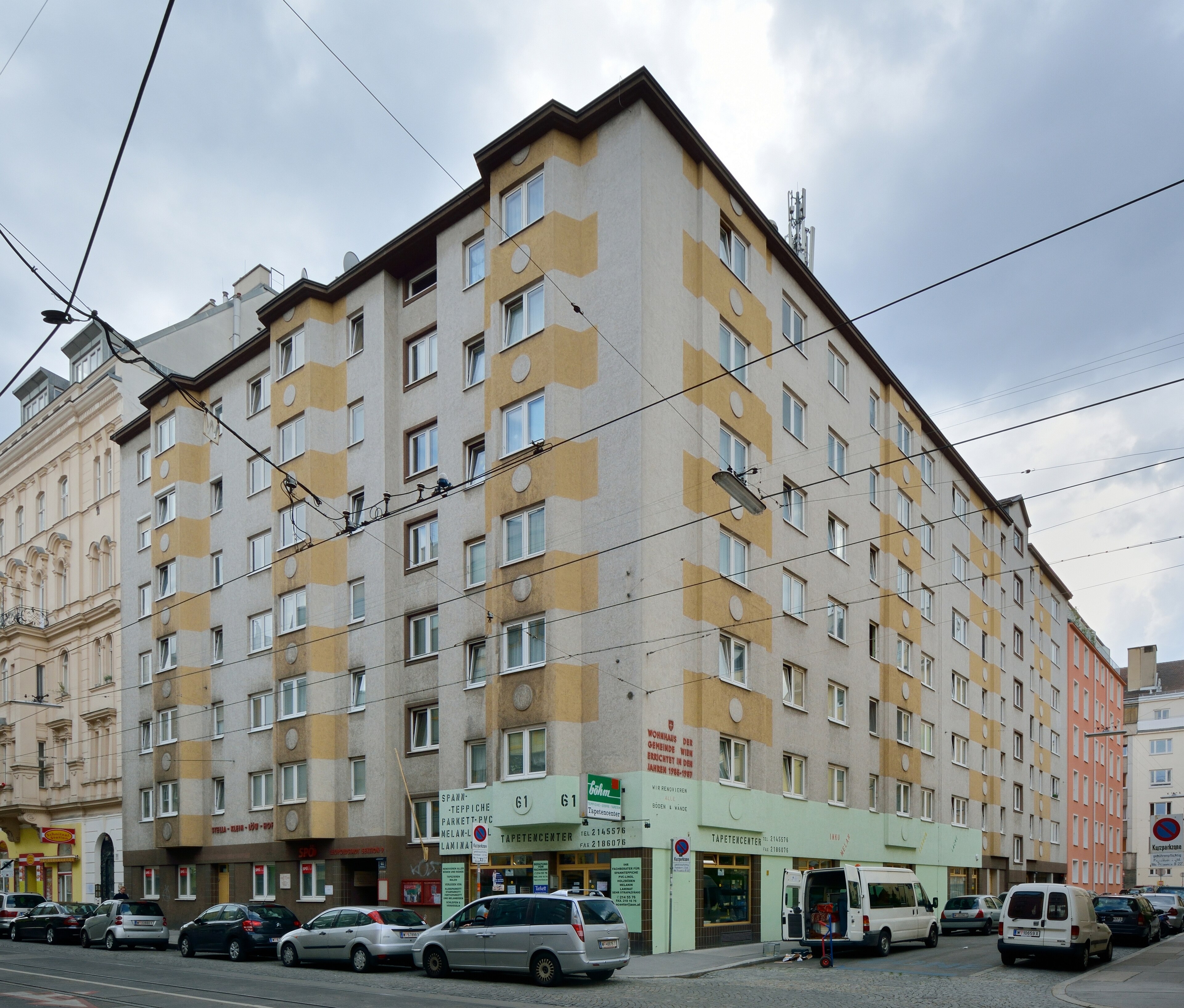 Community residential building  Stella-Klein-Löw-Hof , Pfeffergasse 4-6, 2nd district of Vienna