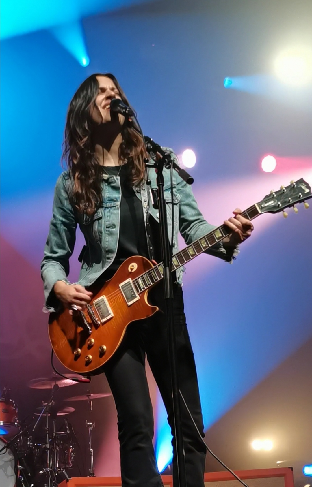 Laura Cox - Levallois-Perret 131021