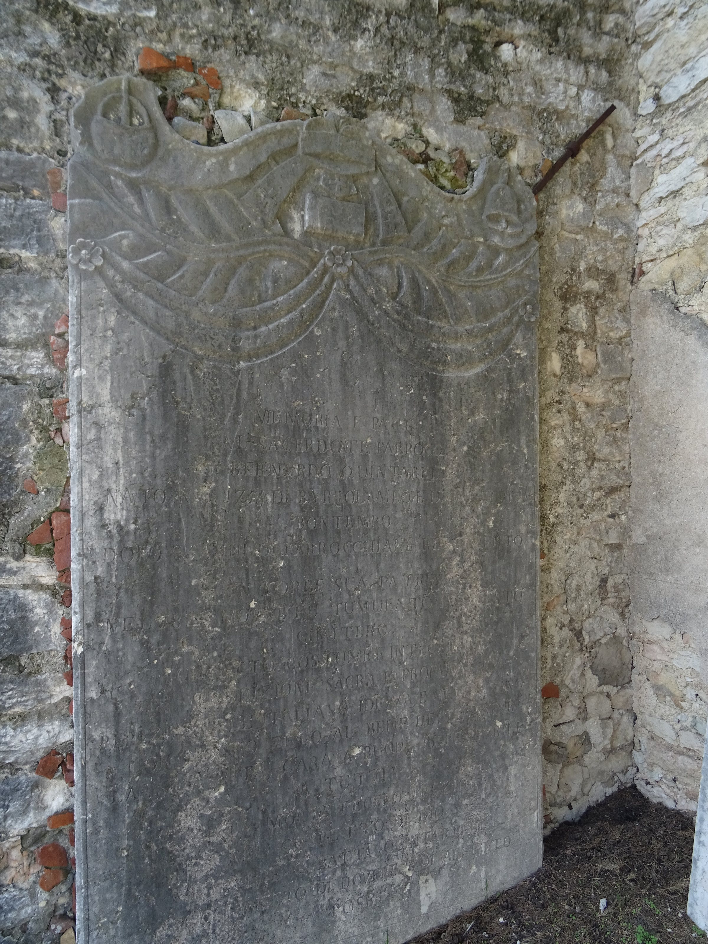 Cemetery of Torbe (Negrar di Valpolicella, Veneto, Italy) - Headstone